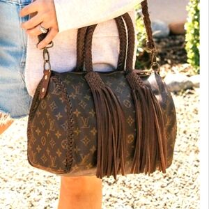 Luis Vuitton Boho Vintage purse